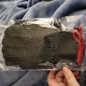 NWT BBQ gloves